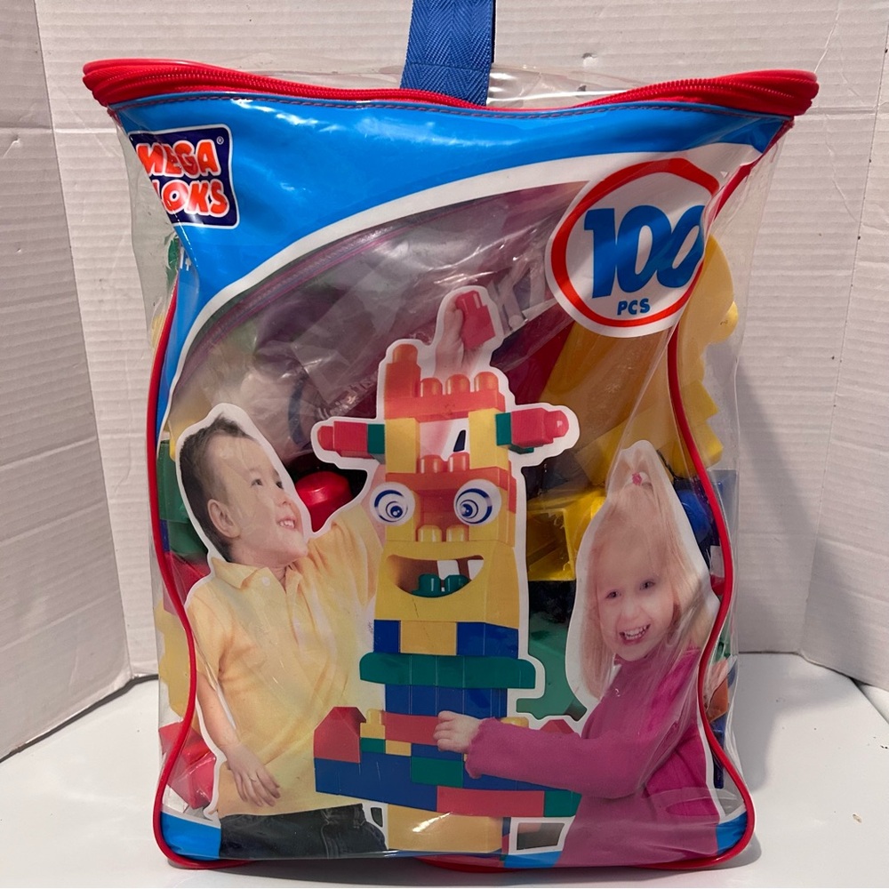 100 pc Mega Bloks